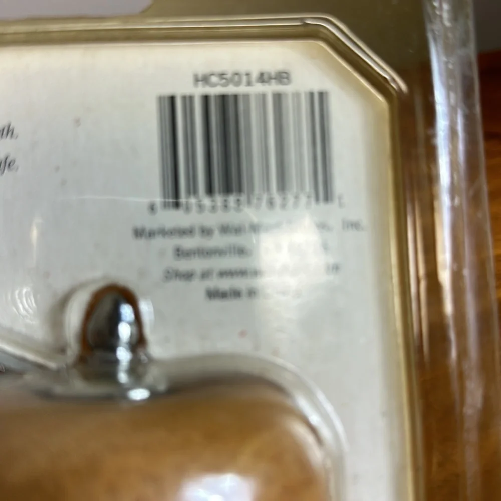 Wooden pepper grinder, New